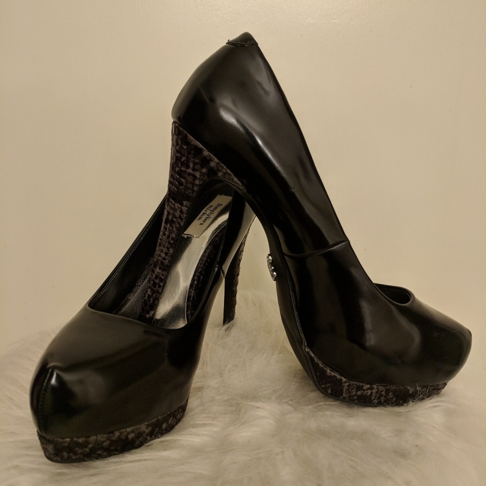 7.5 Simply Vera Vera Wang Heels